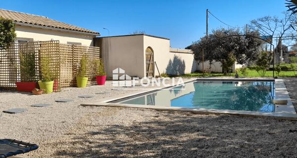 Location Maison 8 pièces 197.8 m² - Le Pontet 84130