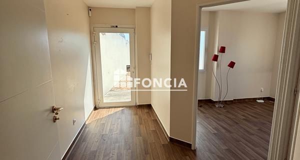 Location Maison 8 pièces 197.8 m² - Le Pontet 84130