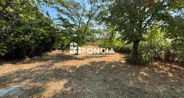 Location Maison 8 pièces 197.8 m² - Le Pontet 84130
