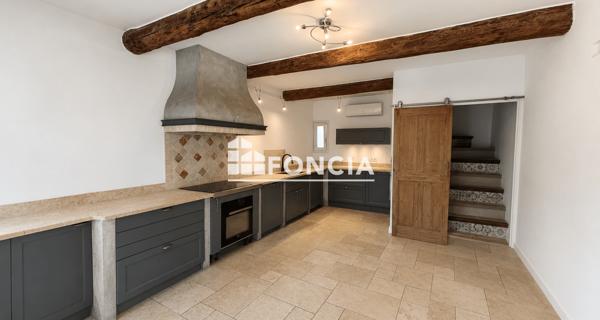 Location Maison 8 pièces 197.8 m² - Le Pontet 84130