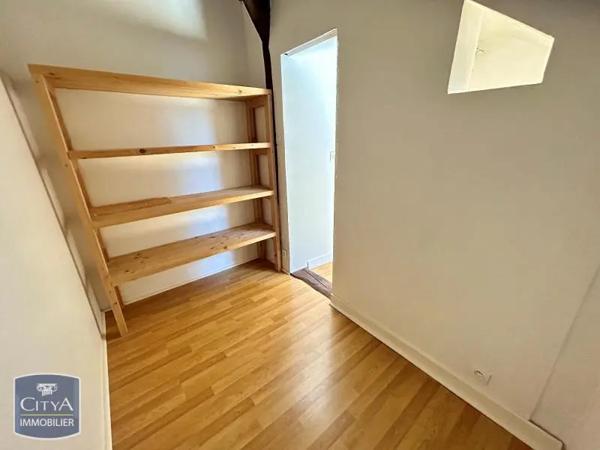 Appartement à louer 2 pièces 47.78m² Nevers (58000)