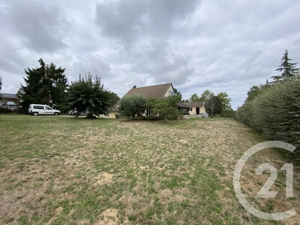 Maison à vendre  4 pièces - 128,47 m 2   SARROUILLES  - 65