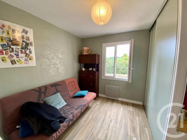Maison à vendre  4 pièces - 128,47 m 2   SARROUILLES  - 65