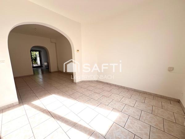 Maison semi-individuelle - env. 95 m2- 3 ch - Valenciennes