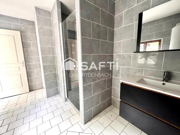Maison semi-individuelle - env. 95 m2- 3 ch - Valenciennes