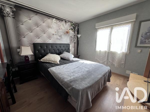 Maison à vendre 5 pièces 88,2 m² La Londe-les-Maures