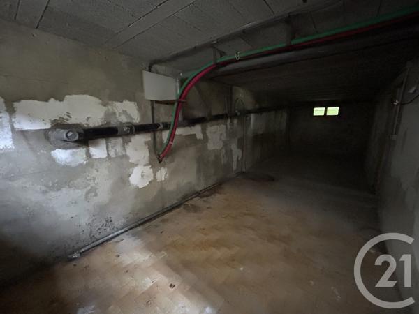 Parking à vendre  85 m2 PONT STE MAXENCE - 60