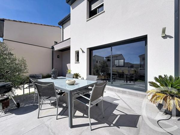 Maison à vendre  4 pièces - 91,43 m 2   LE GRAU D AGDE  - 34