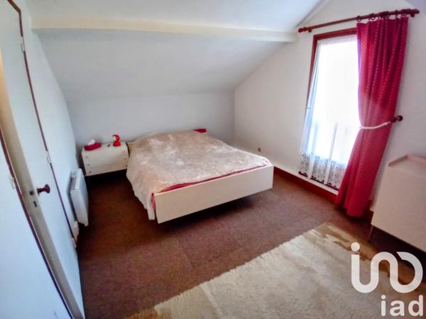 Maison d’architecte 5 pièces de 138 m² à Besny-et-Loizy (02870)