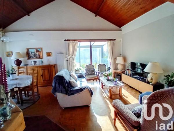 Maison d’architecte 5 pièces de 138 m² à Besny-et-Loizy (02870)