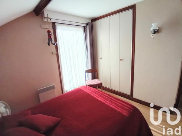 Maison d’architecte 5 pièces de 138 m² à Besny-et-Loizy (02870)