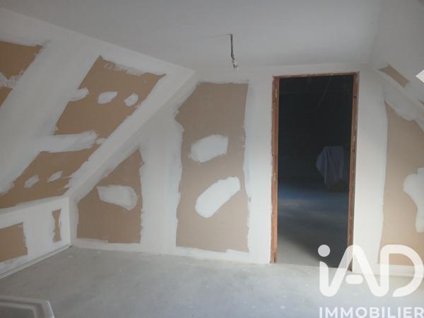 Maison à vendre 4 pièces 108 m² Beaufort-en-Anjou