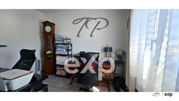 VILLA T5 SUR TERRAIN DE 306M²