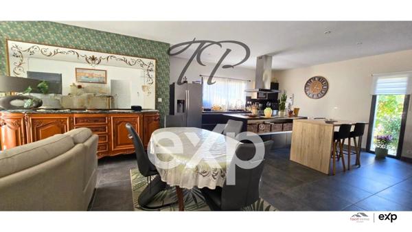 VILLA T5 SUR TERRAIN DE 306M²