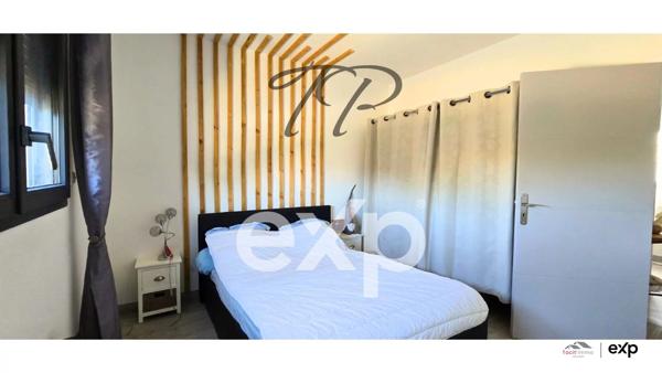 VILLA T5 SUR TERRAIN DE 306M²