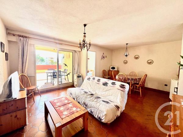 Appartement F3 à vendre  3 pièces - 44,28 m2 LA LONDE LES MAURES - 83