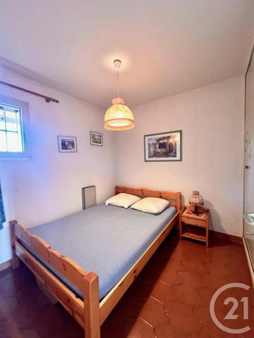 Appartement F3 à vendre  3 pièces - 44,28 m2 LA LONDE LES MAURES - 83