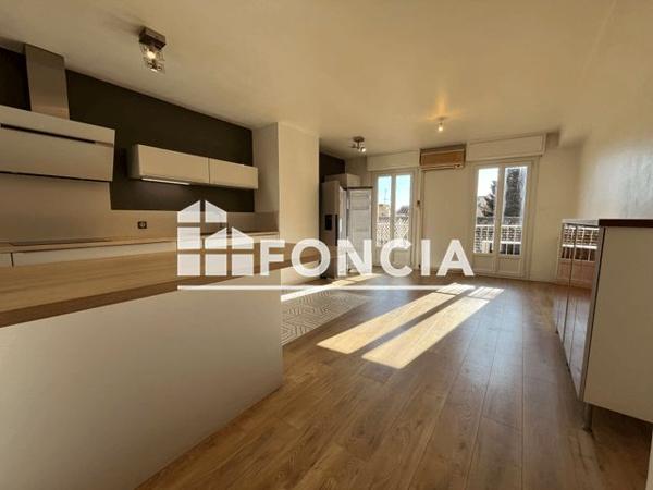Location Appartement 4 pièces 129 m² - 42 BOULEVARD RASPAIL Avignon 84000