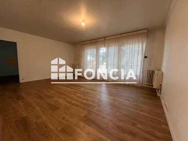 Location Appartement 4 pièces 129 m² - 42 BOULEVARD RASPAIL Avignon 84000