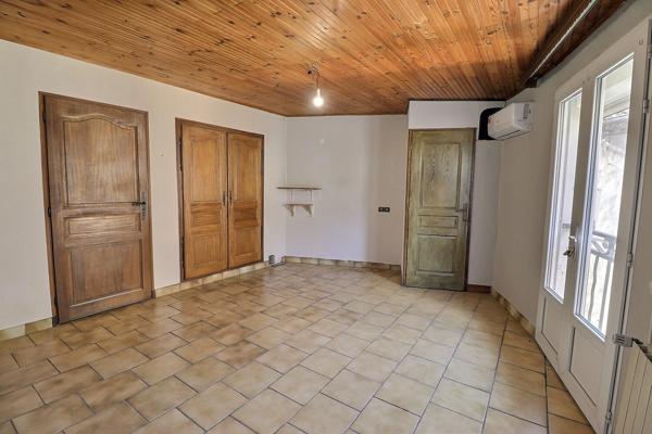 A VENDRE Maison Entraigues Sur La Sorgue 4 pièce(s)