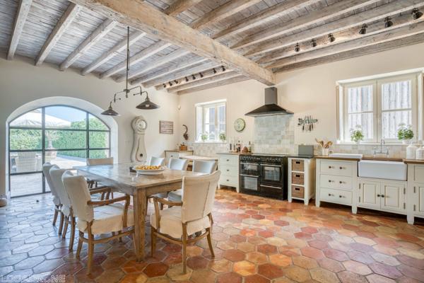 Villeneuve-sur-Lot (47300) Propriété haut de gamme au bord du Lot