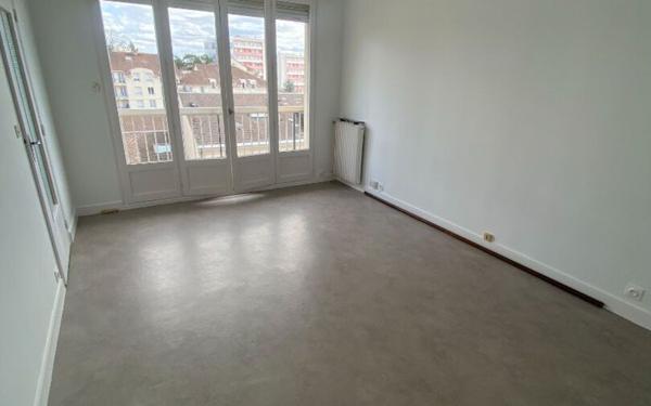 Appartement à louer    1 pièce • 27,81 m2 Limoges