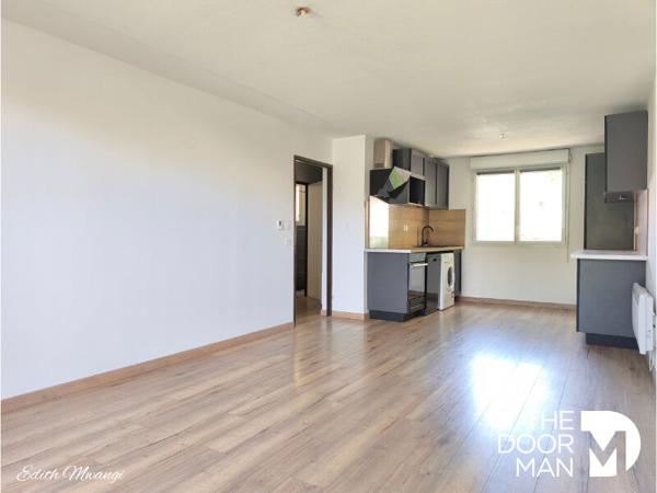 Maison - Loué - 82 m² - MONDONVILLE | The Door Man