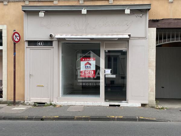 A louer local commercial centre ville CHATEAUROUX