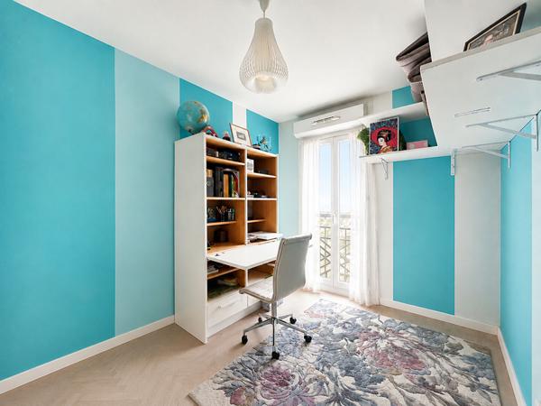 Appartement familial 4 pièces avec balcon, box et DPE B ? Nanterre limite Rueil-Malmaison