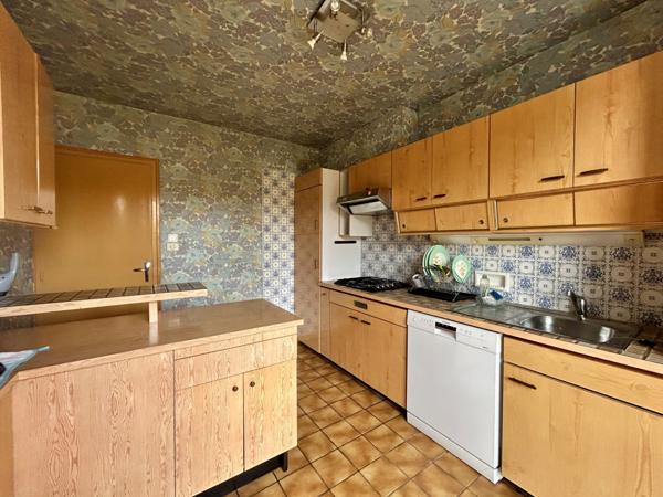 MAISON TYPE 6 - POITIERS Poitiers (86000)