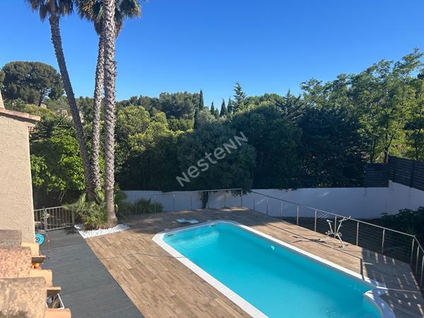 Maison La Ciotat avec studio et T2 indépendant, piscine, terrain