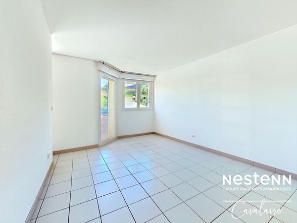 Coeur de ville Cavalaire-sur-Mer - 63 m² - Dernier étage - 2 chambres - 2 terrasses 75 m² et garage