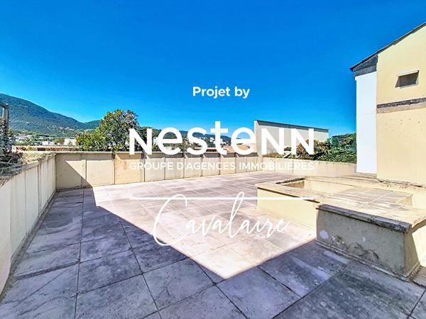 Coeur de ville Cavalaire-sur-Mer - 63 m² - Dernier étage - 2 chambres - 2 terrasses 75 m² et garage