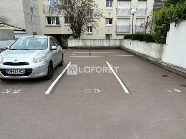 Location parking / box Le Pré-Saint-Gervais - 70 €/mois
