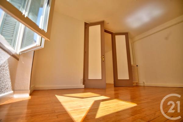 Appartement T4 à vendre  4 pièces - 113,01 m 2   ROMANS SUR ISERE  - 26