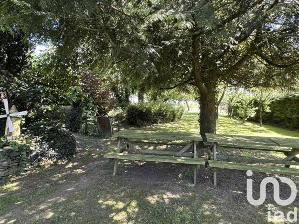 Longère 6 pièces de 181 m² à Taupont (56800)