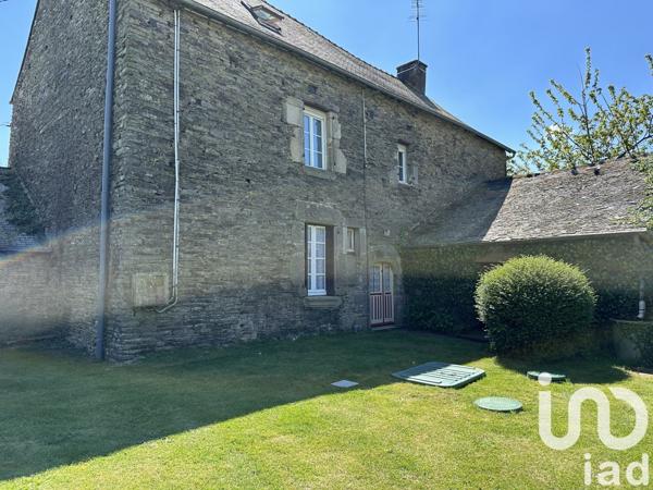 Longère 6 pièces de 181 m² à Taupont (56800)