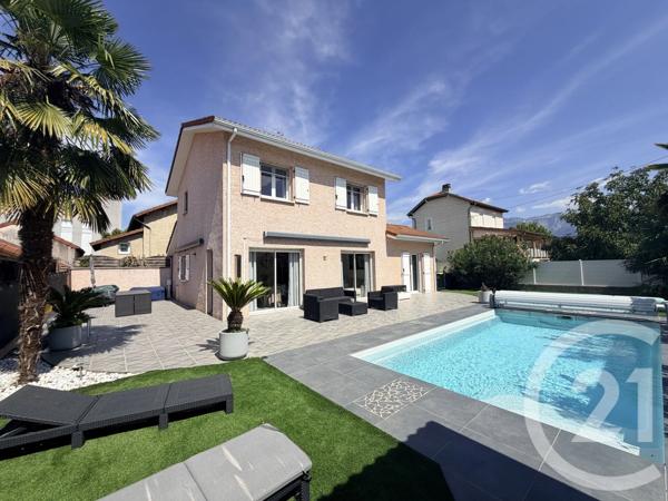 Maison à vendre  7 pièces - 163 m 2   ST MARTIN LE VINOUX  - 38