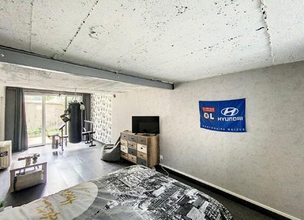 Maison à vendre    6 pièces •  Montluçon