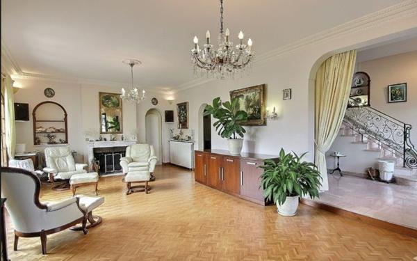 Maison à vendre    4 pièces • 166 m2 Lescar