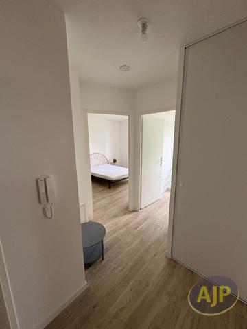 Location appartement Vendays Montalivet : 700 € - AJP Le Verdon Immobilier