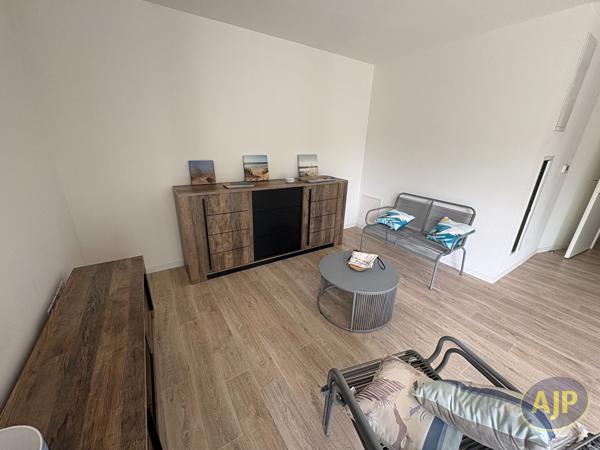 Location appartement Vendays Montalivet : 700 € - AJP Le Verdon Immobilier