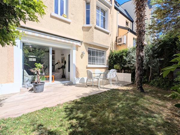 Maison familiale-Jardin-8 pièces - Asnières-sur-Seine , Asnieres sur seine Maison familiale-Jardin-8 pièces - Asnières-sur-Seine , Asnieres sur seine