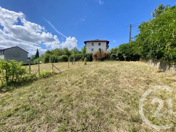 Terrain à vendre  708 m 2   CHIRENS  - 38