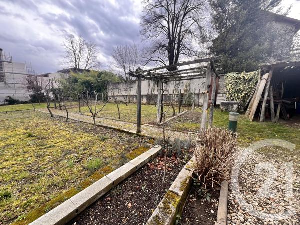 Terrain à vendre  708 m 2   CHIRENS  - 38
