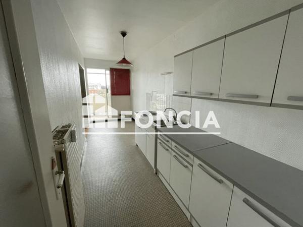 Location Appartement 2 pièces 57 m² - 5/7 RUE VERNOUILLET Reims 51100