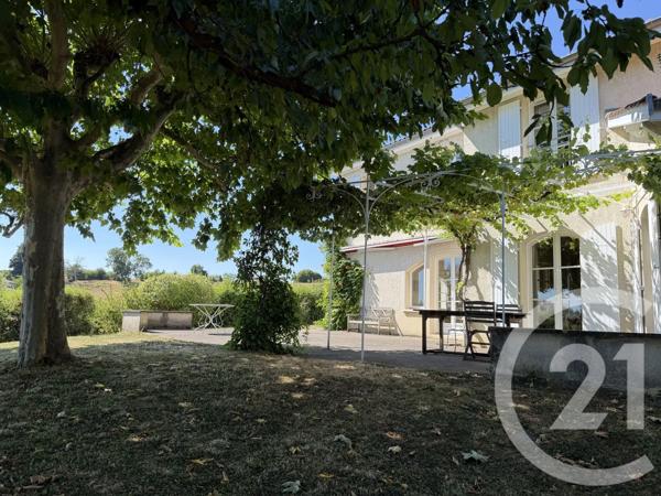 Maison à vendre  8 pièces - 198 m 2   ST DIDIER AU MONT D OR  - 69