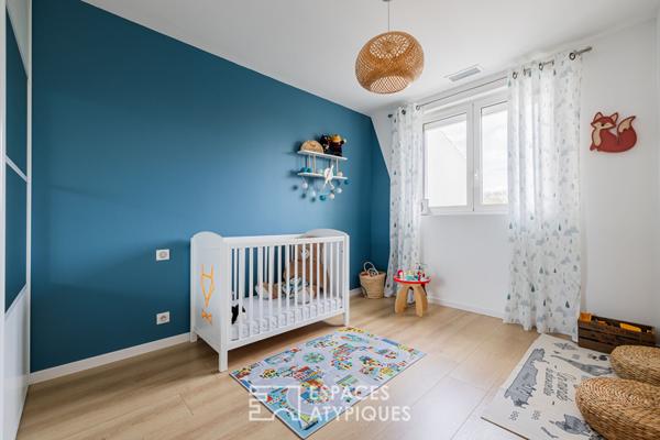 Maison de ville rénovée entre volumes et prestations soignées