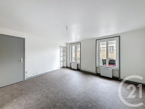 Appartement F1 à vendre  1 pièce - 27,21 m2 MONTFERMEIL - 93
