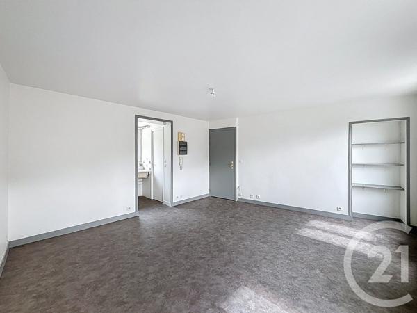 Appartement F1 à vendre  1 pièce - 27,21 m2 MONTFERMEIL - 93
